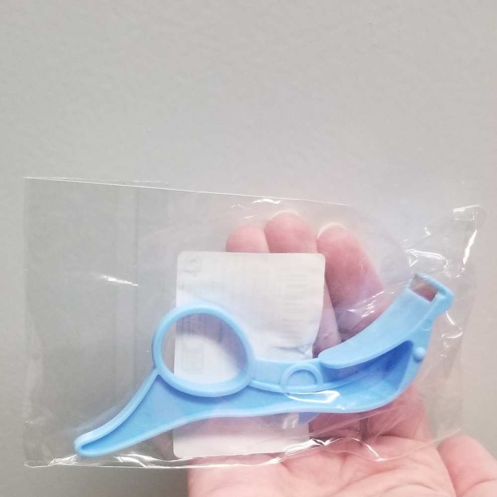 add to order $3, fruit peeler, NIB - Picture 2 of 3